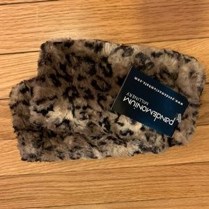 Pandemonium Leopard Animal Print Fingerless Gloves
